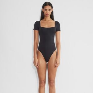 Black Aritzia Contour Bodysuit XS
